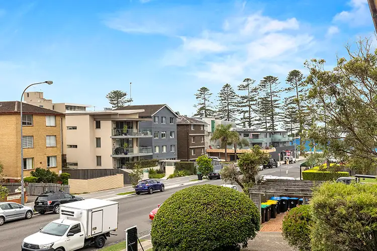 Main view of Homely apartment listing, 3/91 Howard Avenue, Dee Why NSW 2099