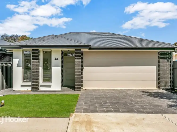 43 Minkie Avenue, Mitchell Park SA 5043