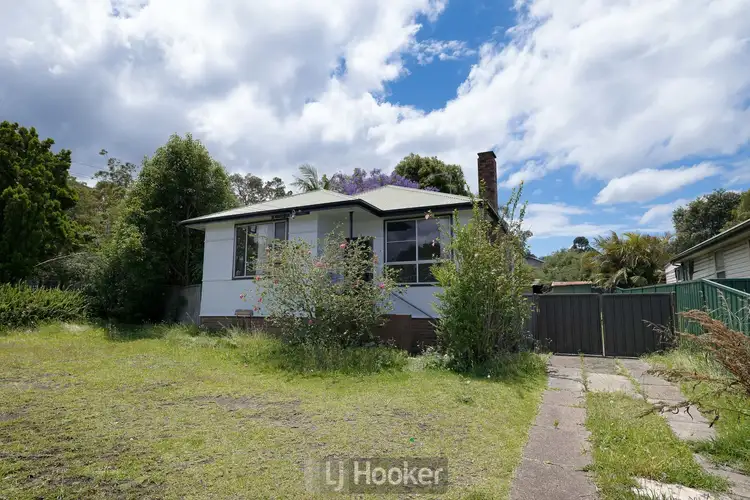 2 Oakland Street, Glendale NSW 2285