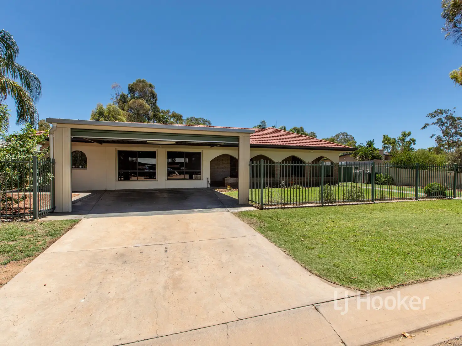 Main view of Homely house listing, 4 Andrews Court, Braitling NT 870