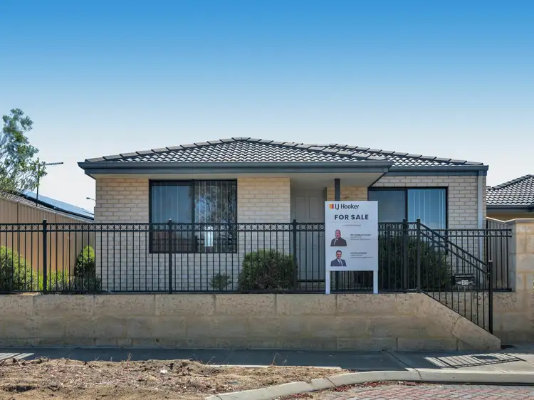 Third view of Homely house listing, 33 Silverline Bend, Bertram WA 6167