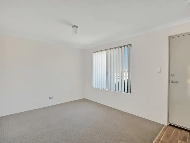 Fourth view of Homely house listing, 33 Silverline Bend, Bertram WA 6167