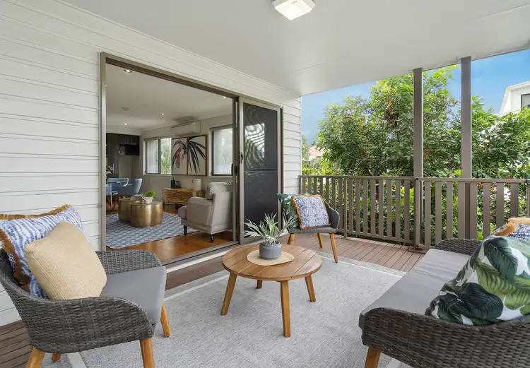 9/11 Norman Street, Annerley QLD 4103