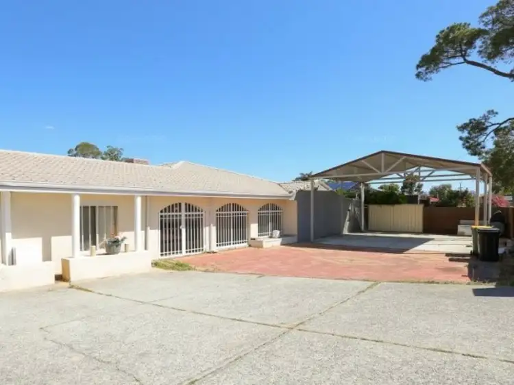 24B Spring Road, Thornlie WA 6108