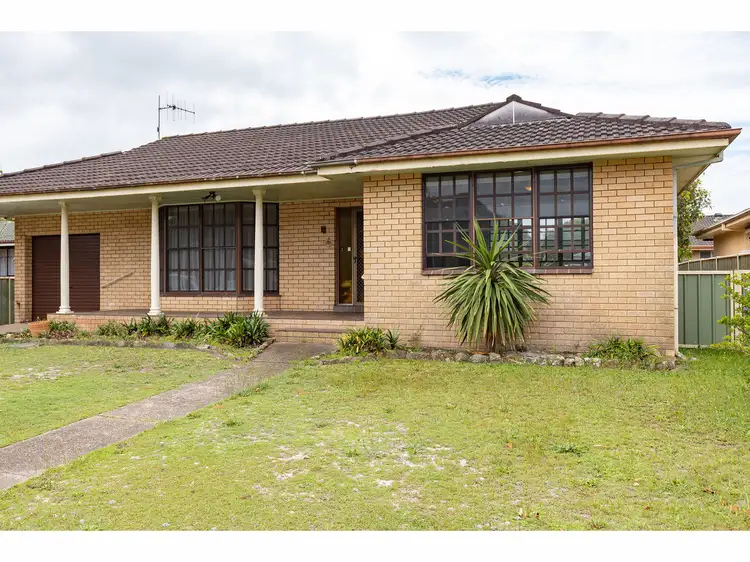 Second view of Homely house listing, 5 Tree View Place, Forster NSW 2428