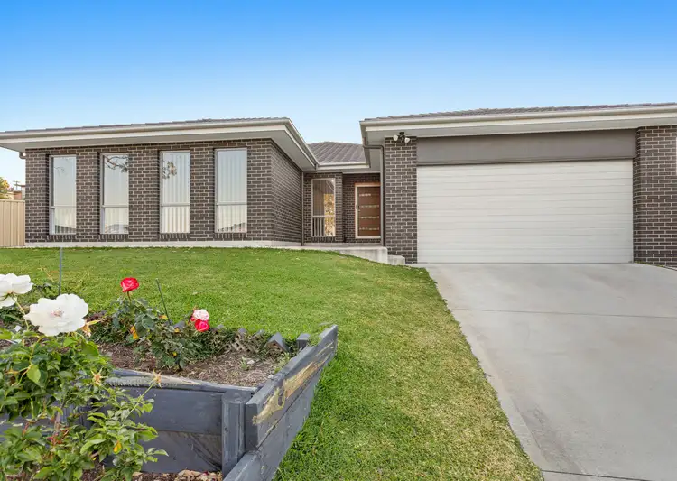 8 Kennedy Street, Taree NSW 2430