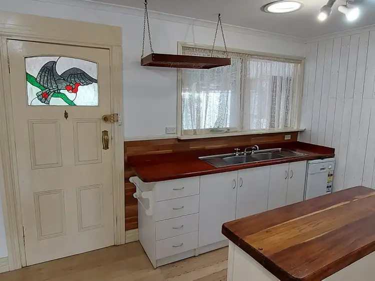 Second view of Homely house listing, 21 Cameron Crescent, Bairnsdale VIC 3875