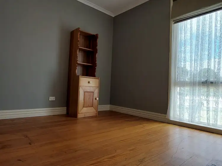 Fifth view of Homely house listing, 21 Cameron Crescent, Bairnsdale VIC 3875