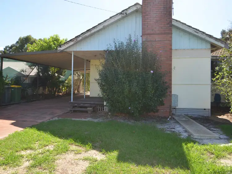 7 Merriedale Crescent, Harvey WA 6220
