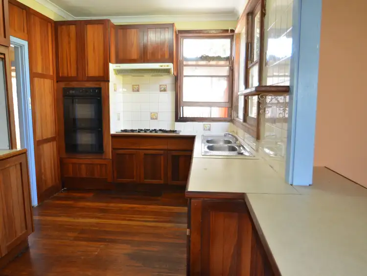 Second view of Homely house listing, 7 Merriedale Crescent, Harvey WA 6220