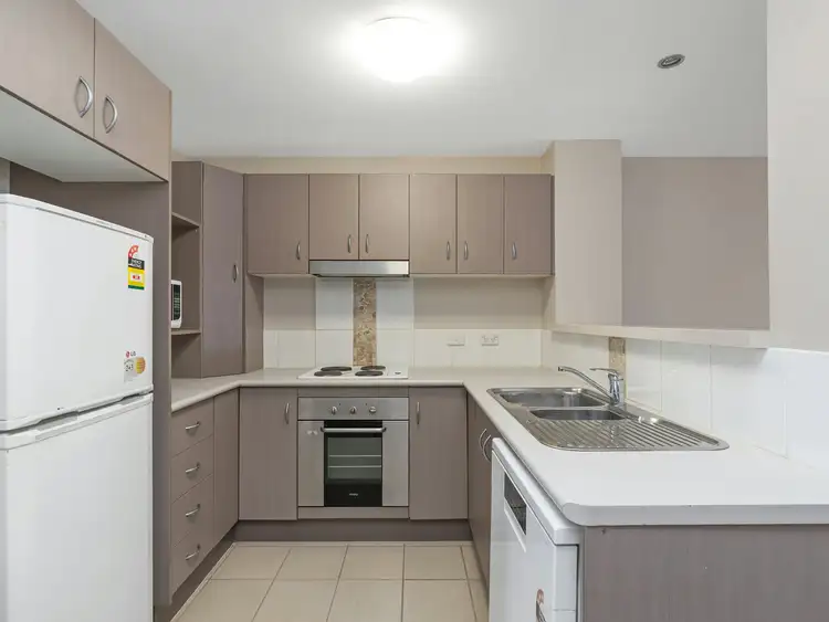 Fourth view of Homely villa listing, 230/55-57 Clifton Road, Clifton Beach QLD 4879
