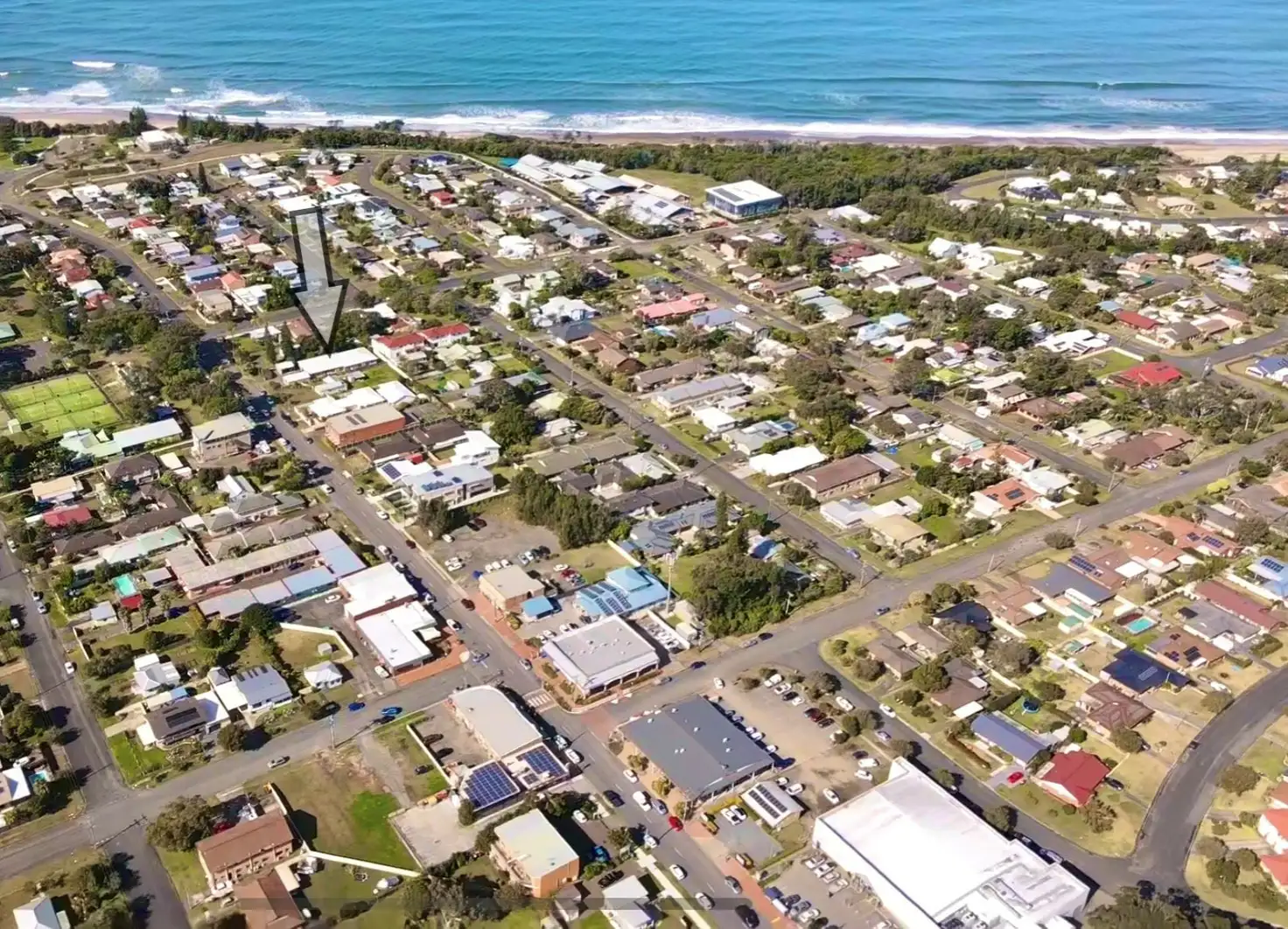 Main view of Homely unit listing, 2/26 Old Bar Road, Old Bar NSW 2430