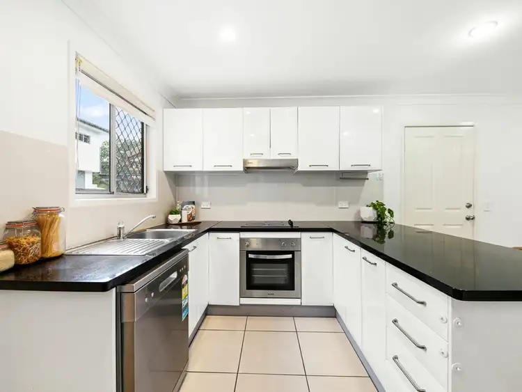 Third view of Homely townhouse listing, 3/1 Victoria Street, Fairfield QLD 4103