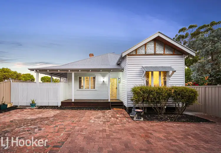 8 Esperance Street, East Victoria Park WA 6101