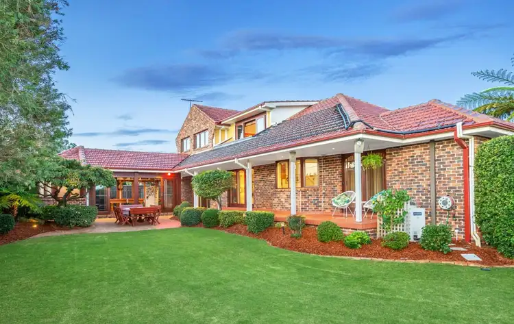 7 Bromley Way, Glenhaven NSW 2156