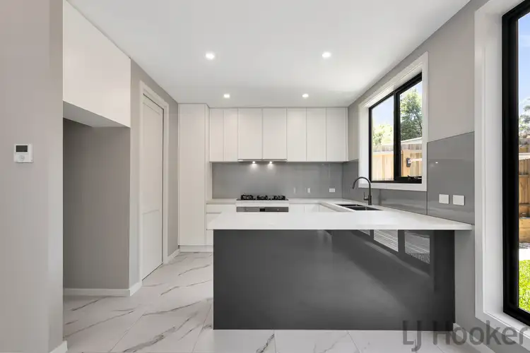 Fifth view of Homely townhouse listing, 2/28 Joyce Avenue, Glen Waverley VIC 3150