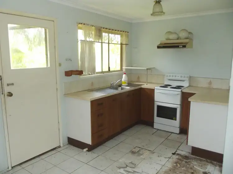 Fifth view of Homely house listing, 4 Orion Street, Macleay Island QLD 4184