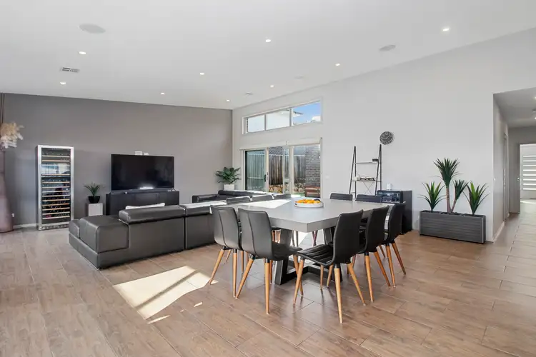 Fourth view of Homely house listing, 32 Edna Thompson Crescent, Casey ACT 2913