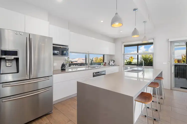 Sixth view of Homely house listing, 32 Edna Thompson Crescent, Casey ACT 2913