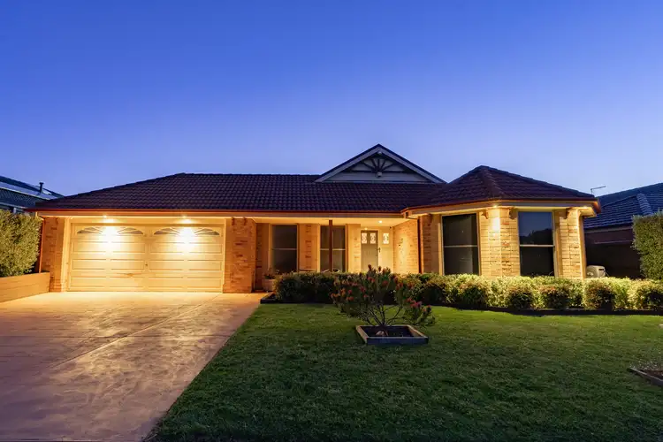 21 Fleet Street, Narre Warren South VIC 3805