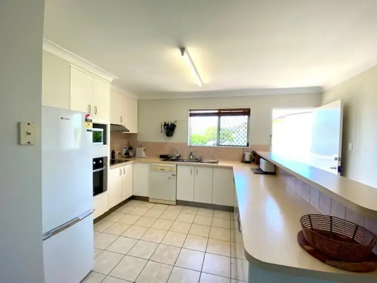 Fourth view of Homely unit listing, 4/4 Pittsbay Crescent, Boyne Island QLD 4680