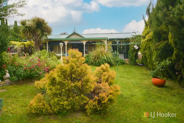 20 Railway Avenue, Portland NSW 2847