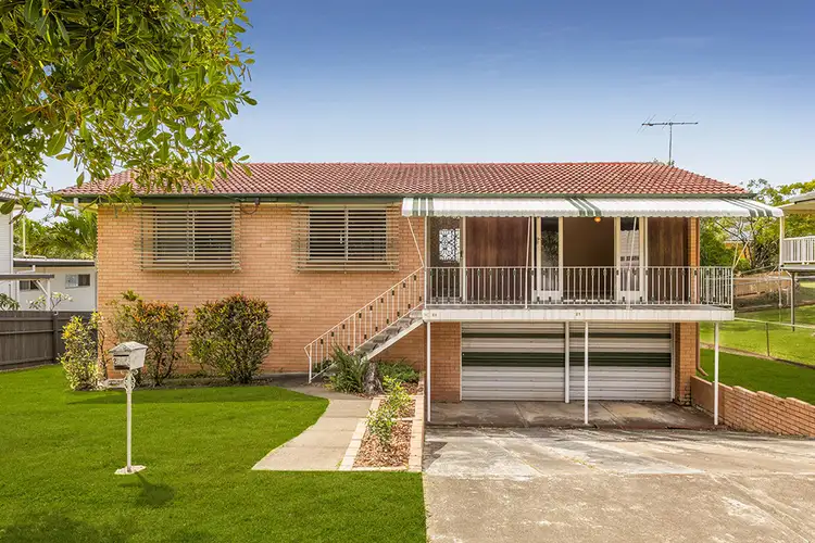 21 Danina Street, Mansfield QLD 4122