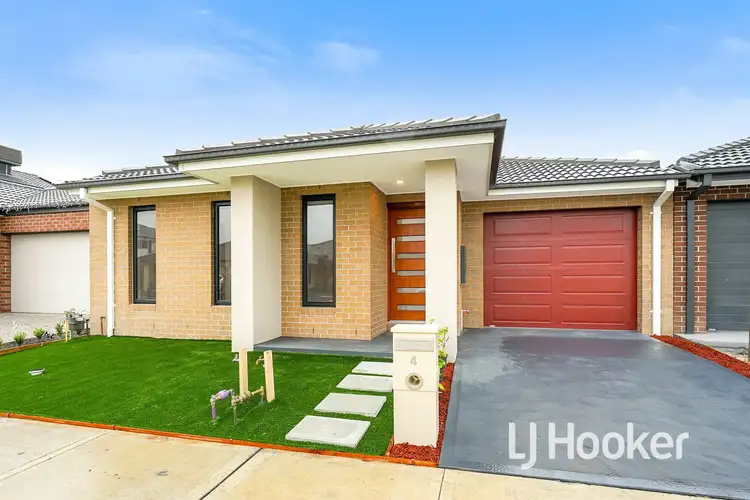 Second view of Homely house listing, 4 Yolen Street, Officer VIC 3809