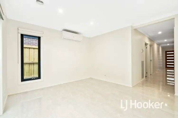 Seventh view of Homely house listing, 4 Yolen Street, Officer VIC 3809