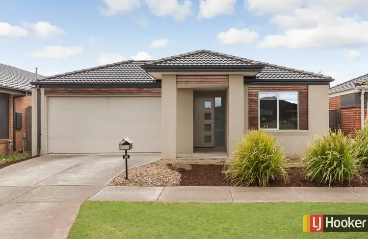 30 Corkwood Crescent, Wallan VIC 3756