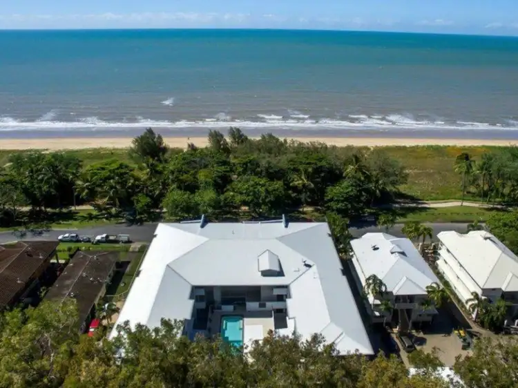 11/43-45 Sims Esplanade, Yorkeys Knob QLD 4878