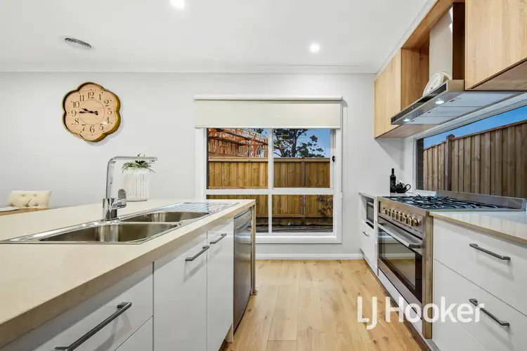 Sixth view of Homely house listing, 6 Hinneberg Street, Cranbourne VIC 3977
