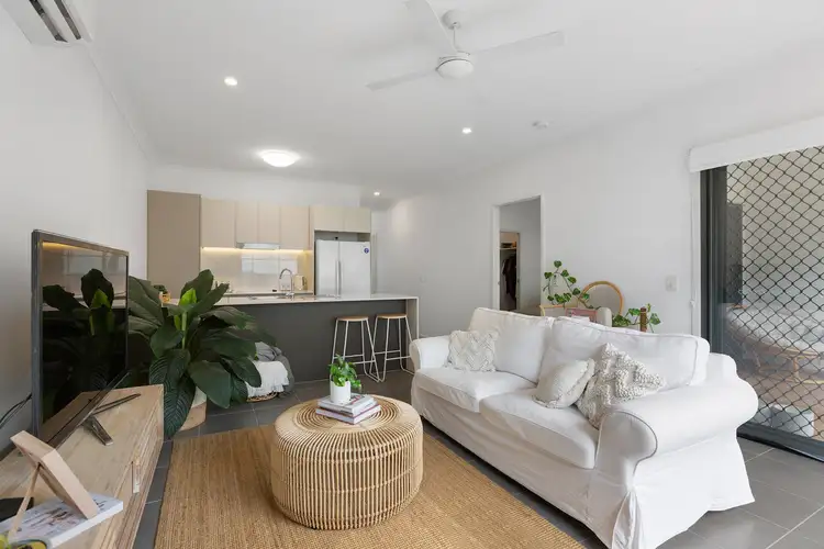 10/27 Pittwin Road North, Capalaba QLD 4157