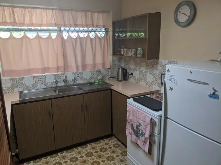 Fourth view of Homely semi-detached listing, 18 Baryna Street, Armadale WA 6112