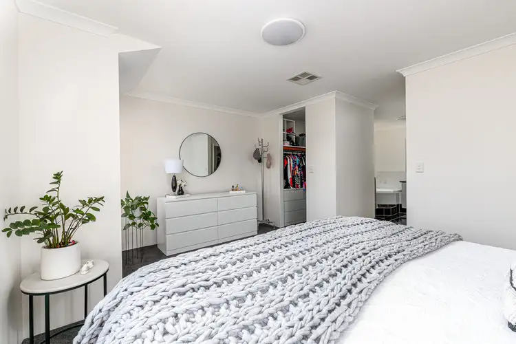 Fifth view of Homely house listing, 6 Bedwell Court, Glen Iris WA 6230