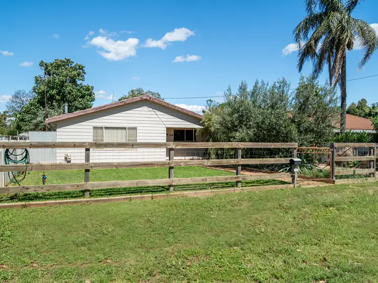 139 Booth Street, Narromine NSW 2821
