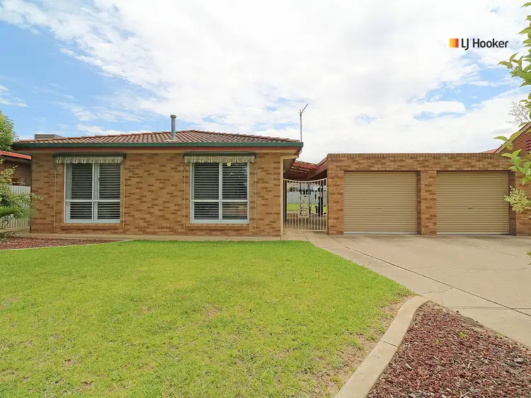 Main view of Homely house listing, 16 Jeeba Place, Glenfield Park NSW 2650