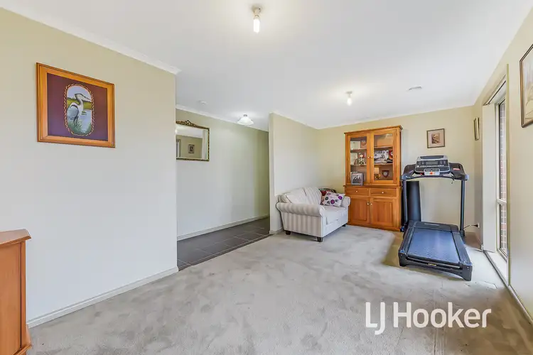 Sixth view of Homely house listing, 15 Shetland Court, Pakenham VIC 3810