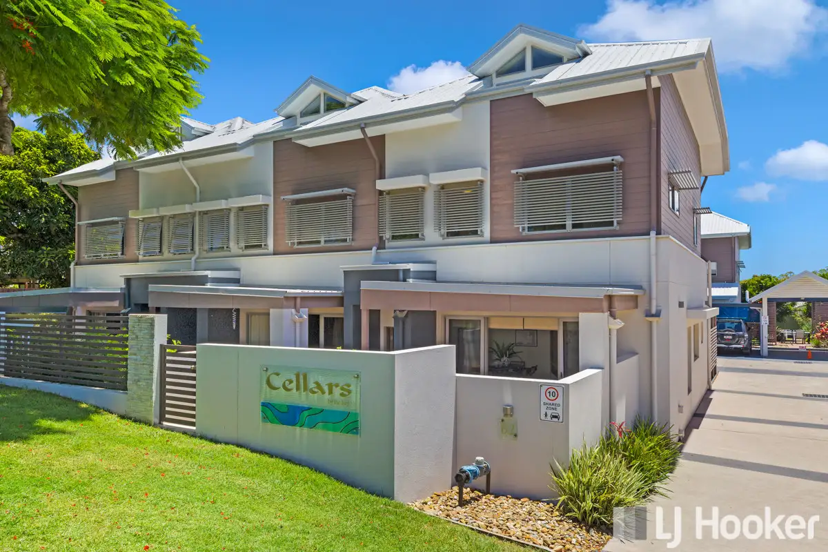 Main view of Homely townhouse listing, 4/62-64 Island Street, Cleveland QLD 4163