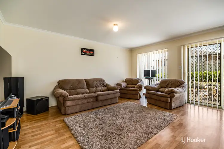 Fifth view of Homely house listing, 11 Manchester Circuit, Craigmore SA 5114