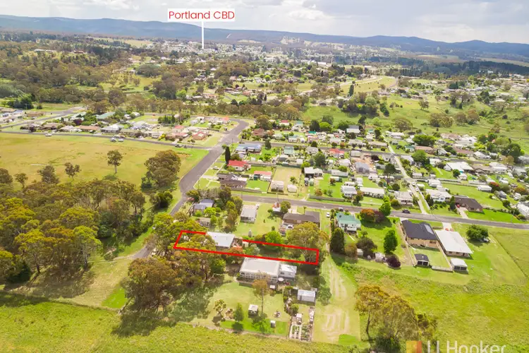 Fourth view of Homely house listing, 6 Thompson Street, Portland NSW 2847