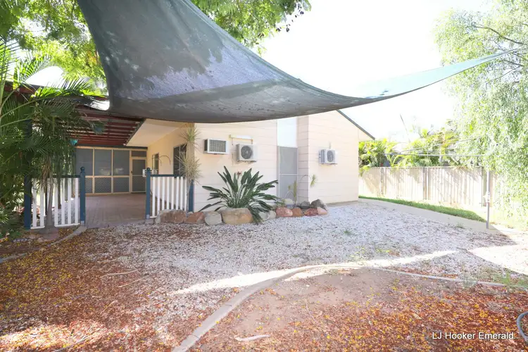 26 Dawn Crescent, Emerald QLD 4720
