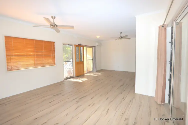 Sixth view of Homely house listing, 26 Dawn Crescent, Emerald QLD 4720