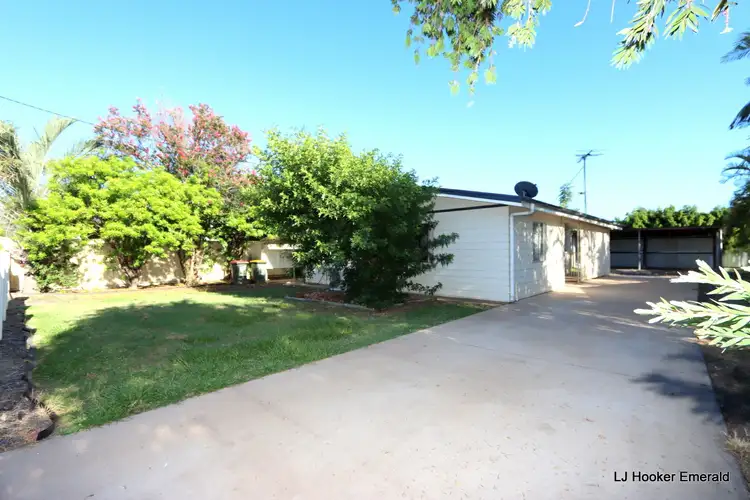 97 Harris St, Emerald QLD 4720