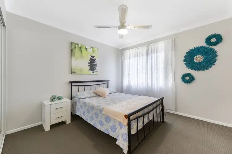 Fifth view of Homely house listing, 4 Lomandra Terrace, Hamlyn Terrace NSW 2259