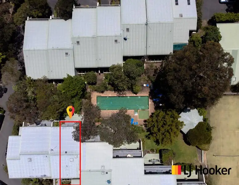Main view of Homely unit listing, 17/12-18 Newth Place, Surf Beach NSW 2536