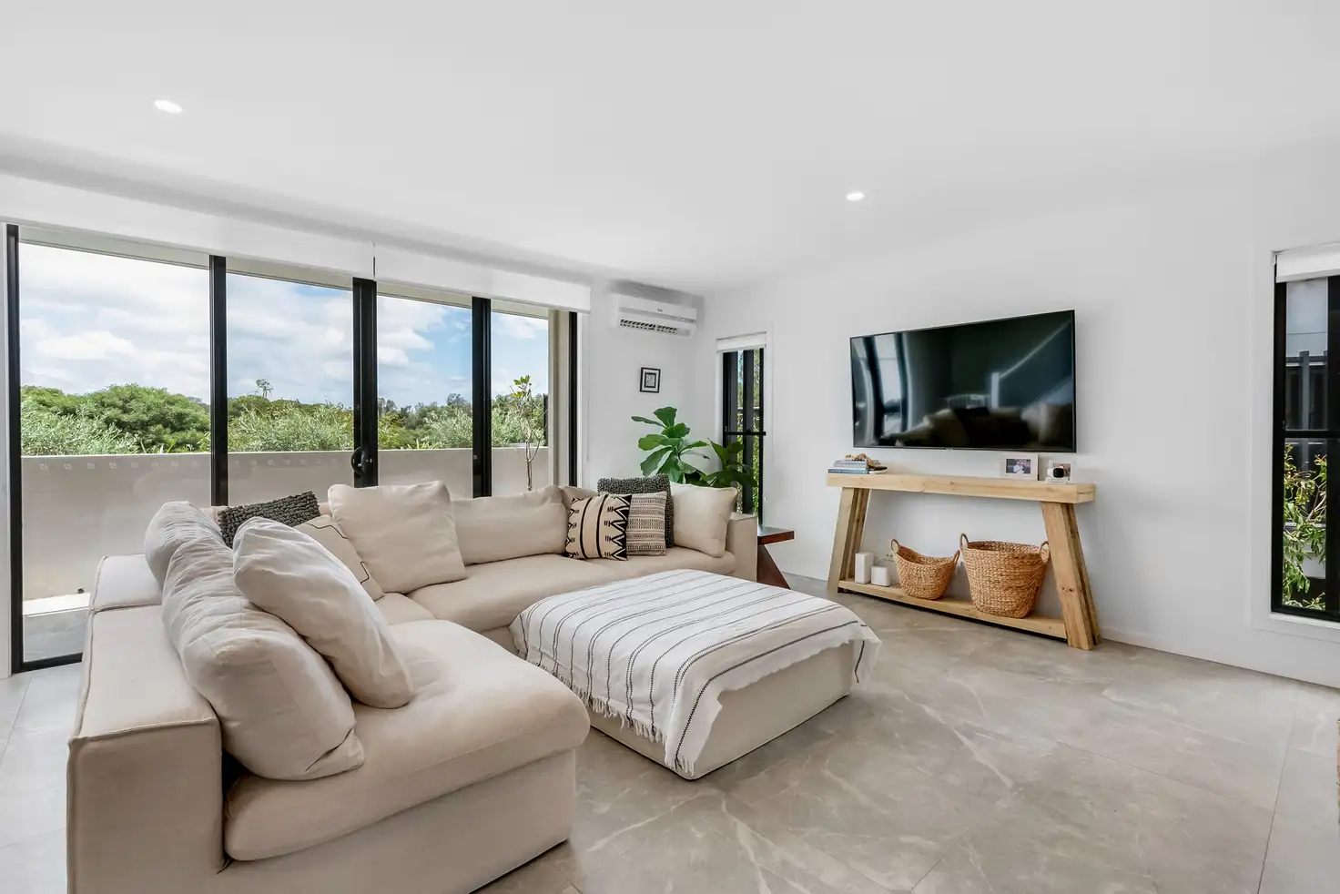 Main view of Homely unit listing, 12/79 Macadie Way, Merrimac QLD 4226