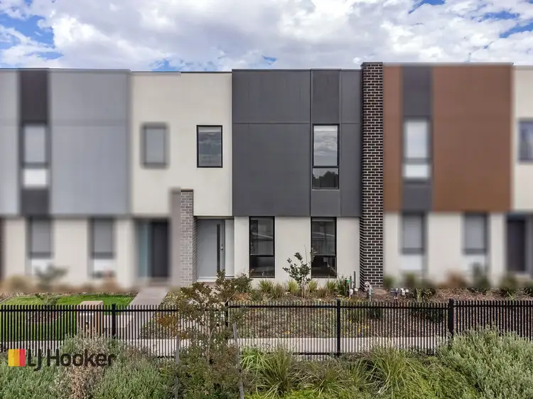 Main view of Homely townhouse listing, 831 Aitken Boulevard, Craigieburn VIC 3064