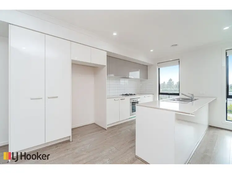 Fourth view of Homely townhouse listing, 831 Aitken Boulevard, Craigieburn VIC 3064