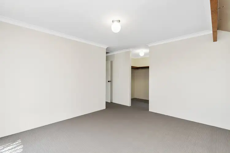Fourth view of Homely house listing, 8 Renou Way, Bateman WA 6150
